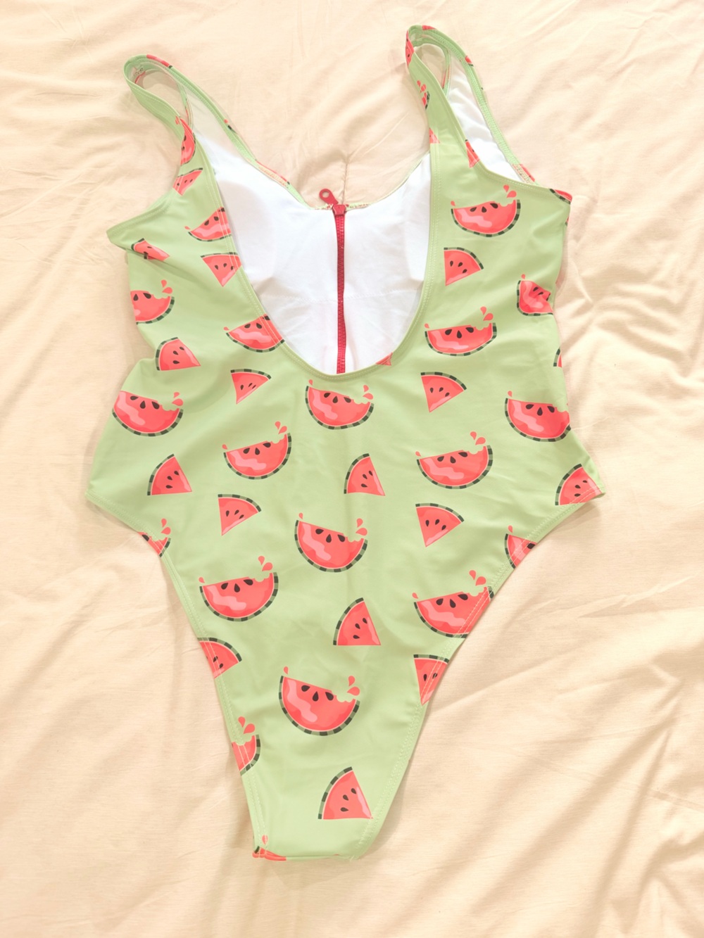 Swimsuit 🍉 - Picture 2 of 6